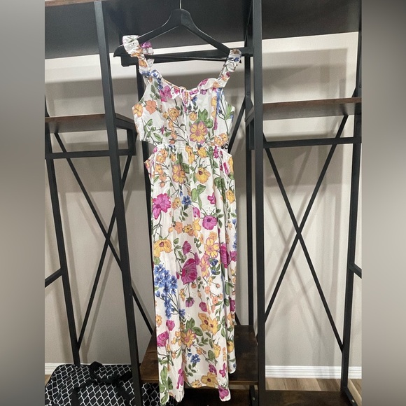 NWT SO JUNIOR MIDI DRESS WITH SIDE CUTOUTS - Picture 4 of 6